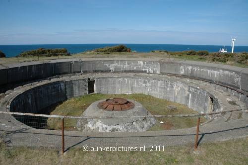 © bunkerpictures - SK 38cm AKC gun emplacement 